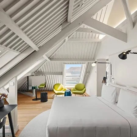 The Lince Santa Clara Historic Otel