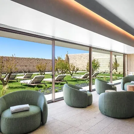 The Lince Santa Clara Historic Otel